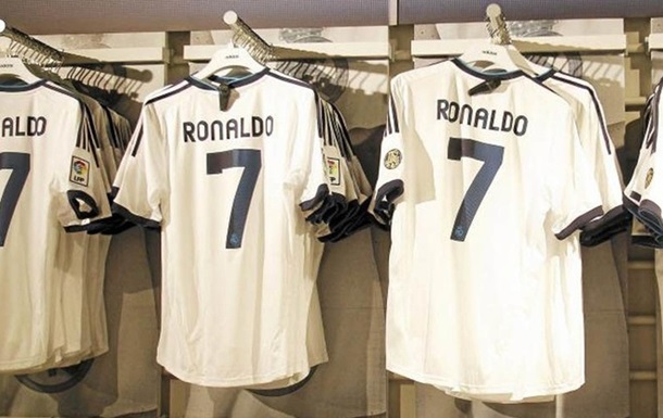 За семь лет 40% проданных Реалом футболок были с фамилией Роналду