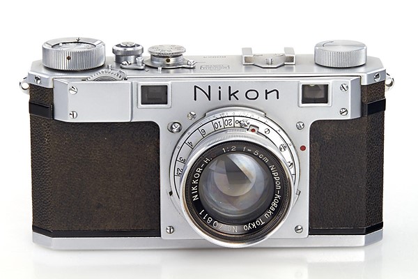 Один из старейших фотоаппаратов Nikon продали почти за $0,5 млн