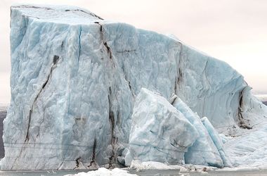В Антарктиде обнаружена стокилометровая трещина