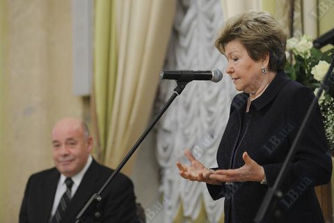 Вдова Ельцина обвинила Михалкова во лжи